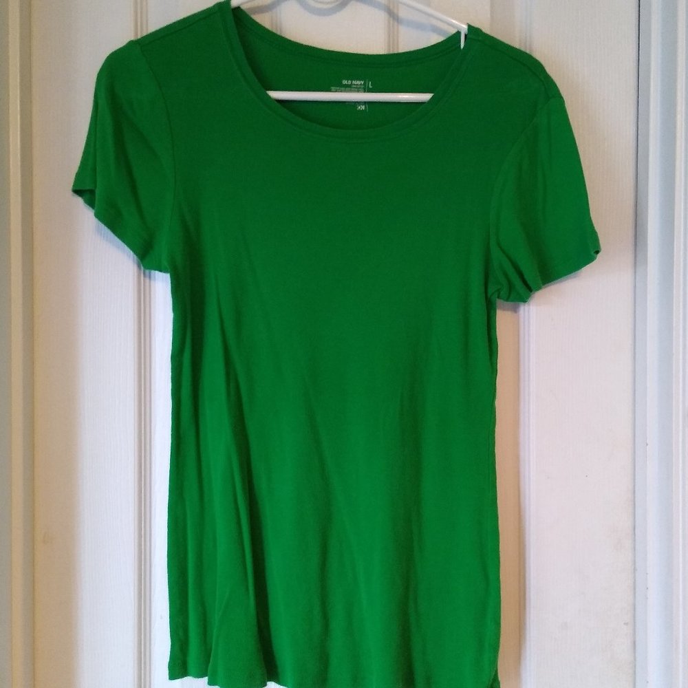 Old Navy T-shirt